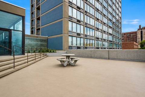 Tiny photo for 5320 N SHERIDAN Road #405, Chicago, IL 60640 (MLS # 12764177)