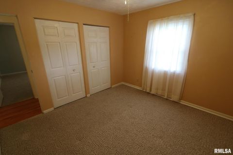 Tiny photo for 101 Lingale Street, Marion, IL 62959 (MLS # EB459628)