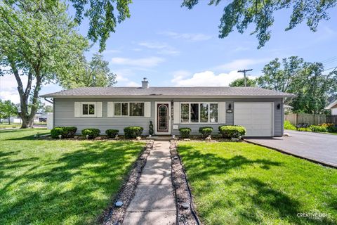 Photo of 547 Hiawatha Drive, Ottawa, IL 61350 (MLS # 12681779)