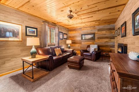 Tiny photo for 547 Hiawatha Drive, Ottawa, IL 61350 (MLS # 12681779)