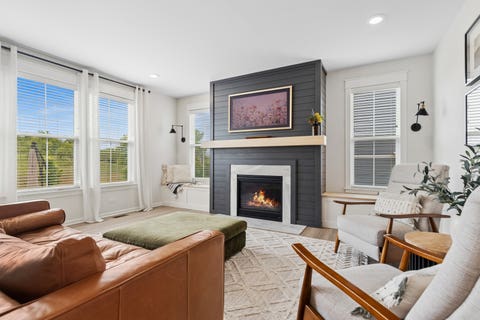 Tiny photo for 1045 Sugar Maple Drive, Crystal Lake, IL 60012 (MLS # 12657574)