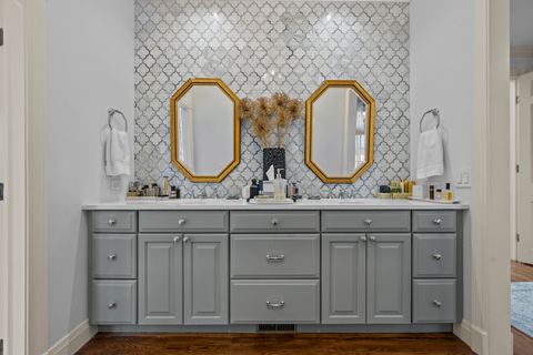 Tiny photo for 550 King Muir Road, Lake Forest, IL 60045 (MLS # 12535848)