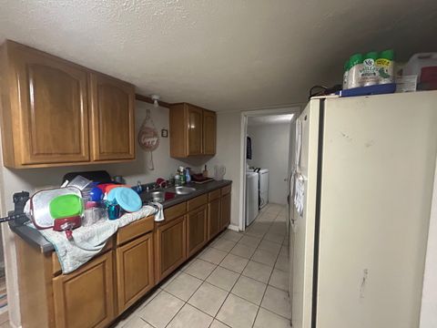 Tiny photo for 908 E 7th Street, Metropolis, IL 62960 (MLS # 12625899)