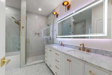 Tiny photo for 424 E Maple Avenue, La Grange, IL 60525 (MLS # 12572539)