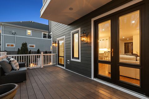 Tiny photo for 424 E Maple Avenue, La Grange, IL 60525 (MLS # 12572539)