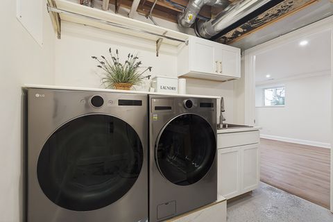 Tiny photo for 424 E Maple Avenue, La Grange, IL 60525 (MLS # 12572539)