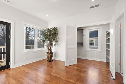 Tiny photo for 424 E Maple Avenue, La Grange, IL 60525 (MLS # 12572539)