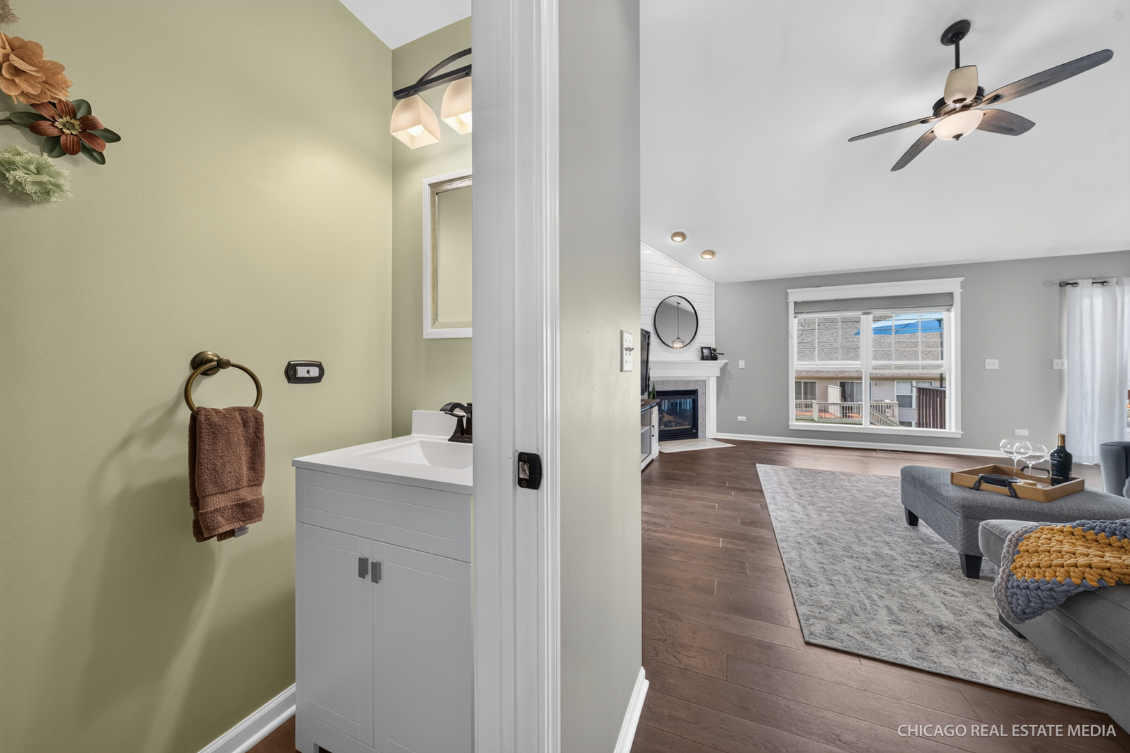 11149 Douglas Avenue 11149
