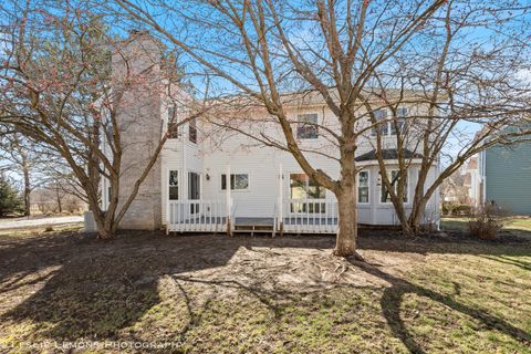 Tiny photo for 248 Bobolink Drive, Grayslake, IL 60030 (MLS # 12591280)