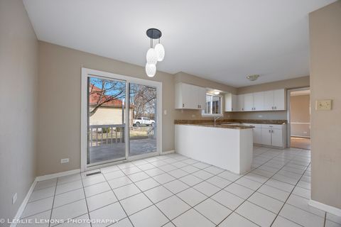 Tiny photo for 248 Bobolink Drive, Grayslake, IL 60030 (MLS # 12591280)