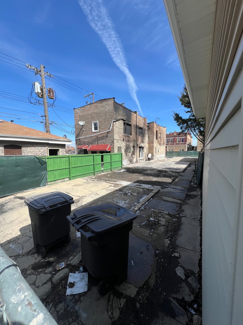 2214 S Central Avenue