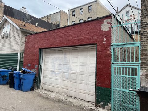 1450 W 18th Street GARAGE Chicago IL 60608