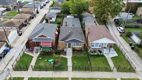 Tiny photo for 819 E 98th Place, Chicago, IL 60628 (MLS # 12624183)
