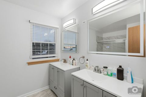 Tiny photo for 3648 W 125th Street, Alsip, IL 60803 (MLS # 12563189)