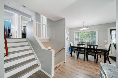 Tiny photo for 10093 W Ford Avenue, Beach Park, IL 60099 (MLS # 12587943)