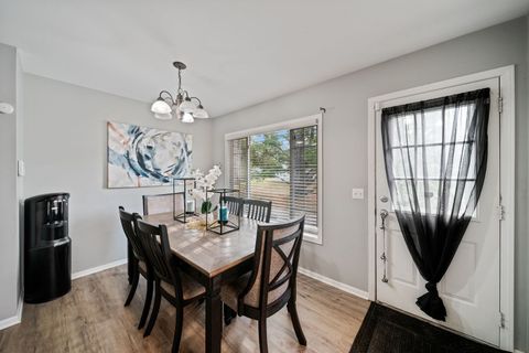 Tiny photo for 10093 W Ford Avenue, Beach Park, IL 60099 (MLS # 12587943)