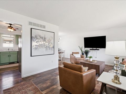 Tiny photo for 2514 W 60TH Street, Davenport, IA 52806 (MLS # 12598906)