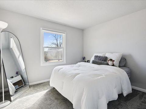 Tiny photo for 2514 W 60TH Street, Davenport, IA 52806 (MLS # 12598906)