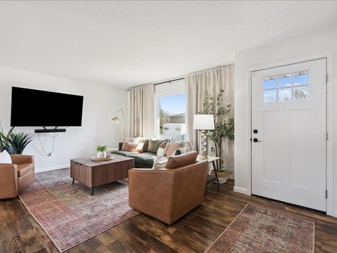 Tiny photo for 2514 W 60TH Street, Davenport, IA 52806 (MLS # 12598906)