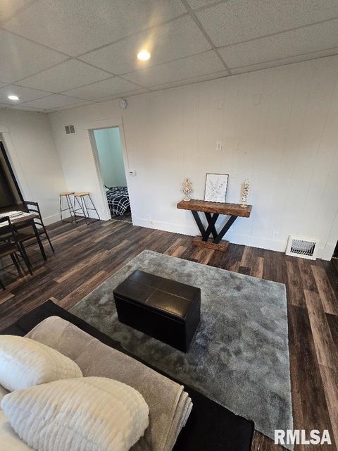 Tiny photo for 418 19TH Avenue N, Clinton, IA 52732 (MLS # QC4269700)