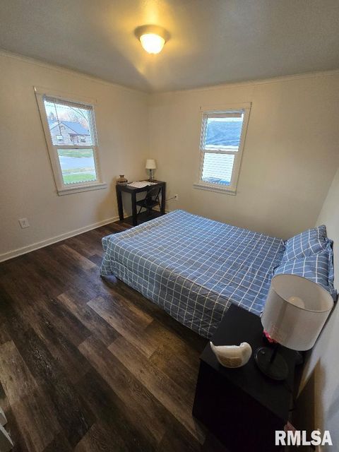 Tiny photo for 418 19TH Avenue N, Clinton, IA 52732 (MLS # QC4269700)