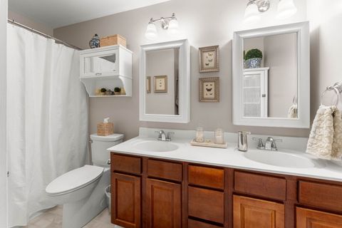 Tiny photo for 1451 Meadowsedge Lane, Carpentersville, IL 60110 (MLS # 12506070)