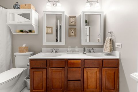 Tiny photo for 1451 Meadowsedge Lane, Carpentersville, IL 60110 (MLS # 12506070)