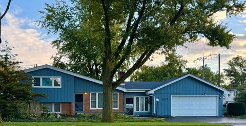 Photo of 1129 183rd Street, Homewood, IL 60430 (MLS # 12498056)