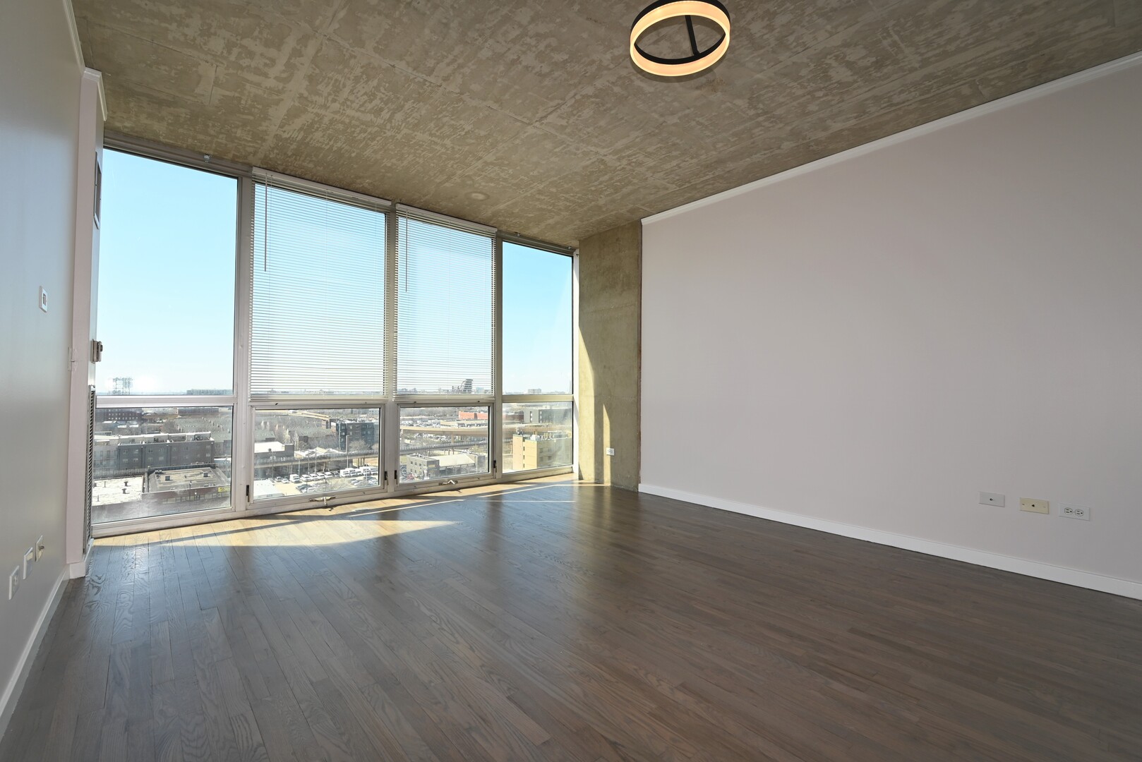 1845 S MICHIGAN Avenue 1402