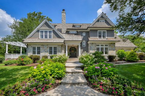 670 Revere Road Glen Ellyn IL 60137