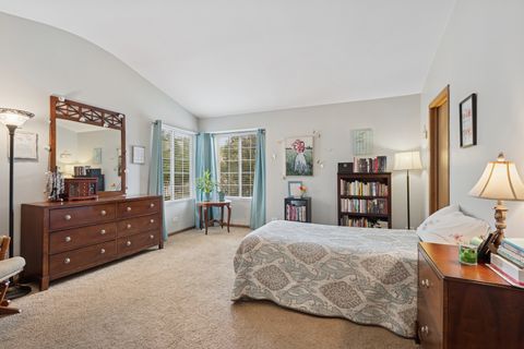 Tiny photo for 406 Locksley Drive #0, Streamwood, IL 60107 (MLS # 12465847)