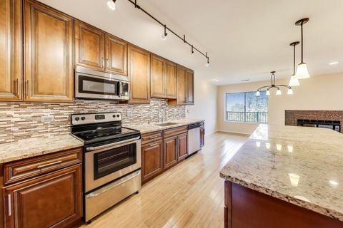 Tiny photo for 3050 Pheasant Creek Drive #301, Northbrook, IL 60062 (MLS # 12164643)