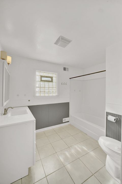 Tiny photo for 10322 S CENTRAL PARK Avenue, Chicago, IL 60655 (MLS # 12531199)