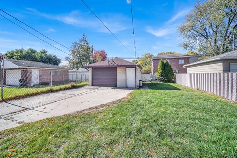 Tiny photo for 10322 S CENTRAL PARK Avenue, Chicago, IL 60655 (MLS # 12531199)