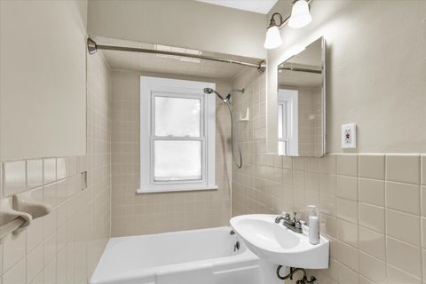 Tiny photo for 502 E Washington Street, Urbana, IL 61801 (MLS # 12571945)