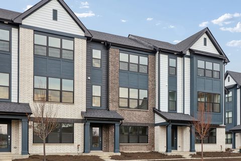 Tiny photo for 6318 Lexington Street, Morton Grove, IL 60053 (MLS # 12607397)