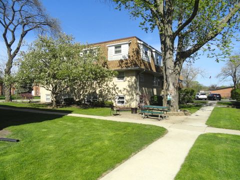 Tiny photo for 9907 W 58th Street #1, Countryside, IL 60525 (MLS # 12625696)