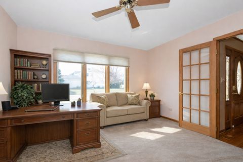 Tiny photo for 10924 Beth Drive, Orland Park, IL 60467 (MLS # 12613647)