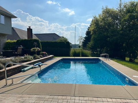 Tiny photo for 10924 Beth Drive, Orland Park, IL 60467 (MLS # 12613647)