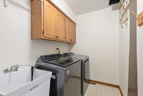 Tiny photo for 10924 Beth Drive, Orland Park, IL 60467 (MLS # 12613647)