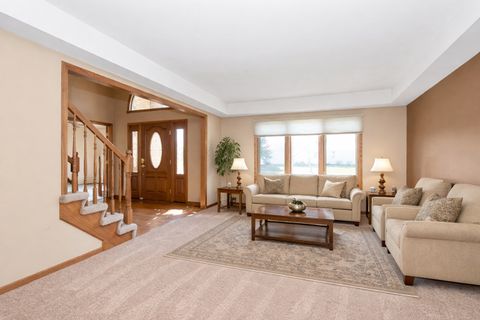 Tiny photo for 10924 Beth Drive, Orland Park, IL 60467 (MLS # 12613647)