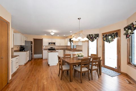 Tiny photo for 10924 Beth Drive, Orland Park, IL 60467 (MLS # 12613647)