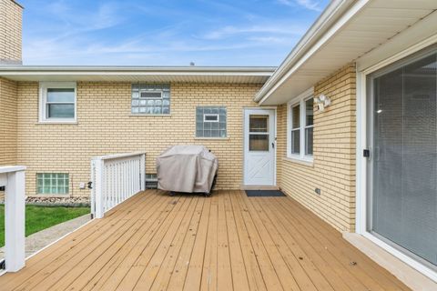 A home in Oak Lawn