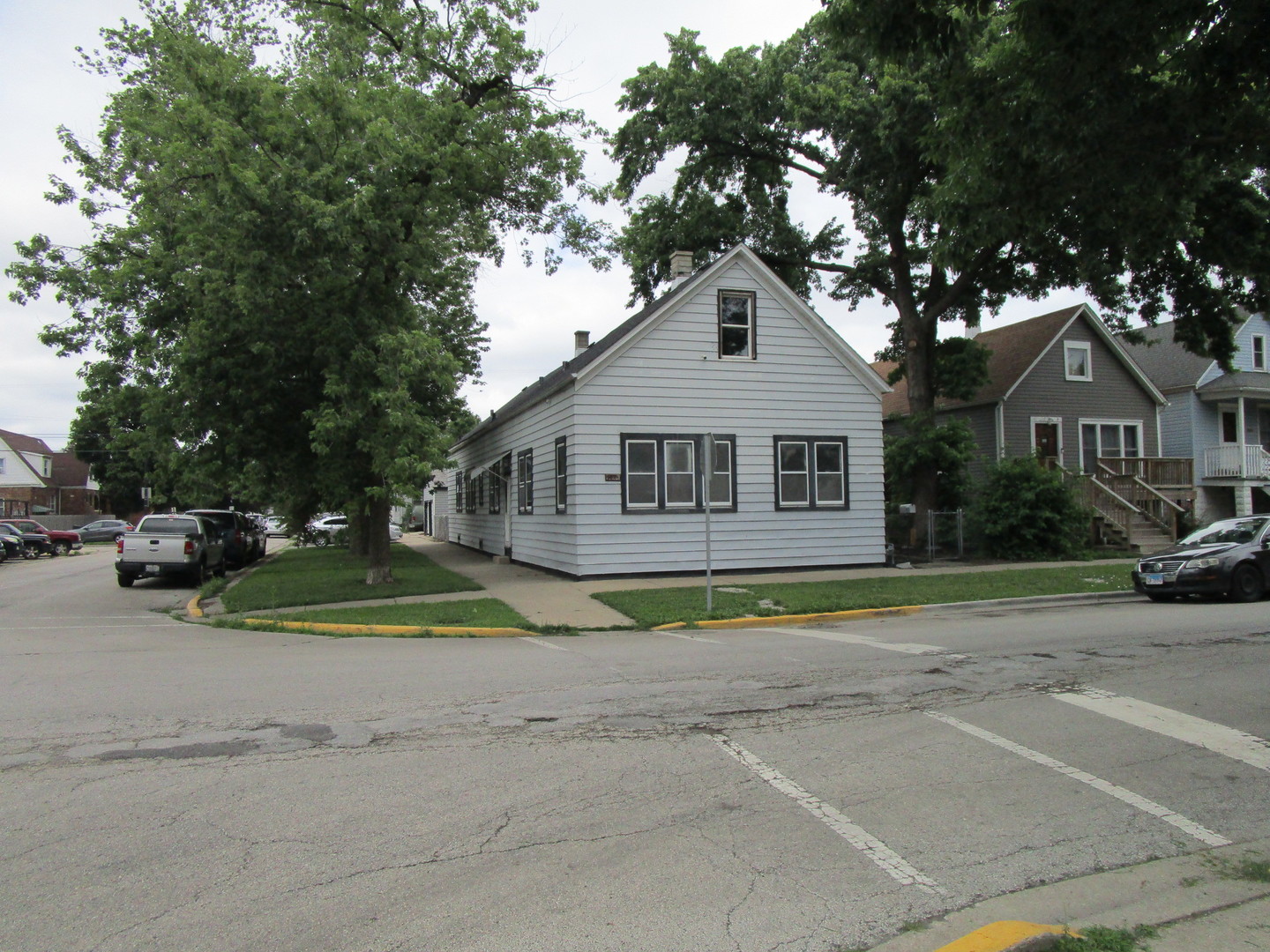 5028 W 32nd Street