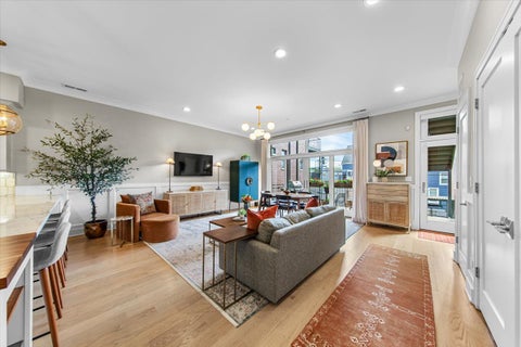 Tiny photo for 3737 N Damen Avenue #2, Chicago, IL 60618 (MLS # 12675981)