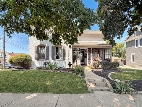 Tiny photo for 428 W Chestnut Street, Freeport, IL 61032 (MLS # 12734204)