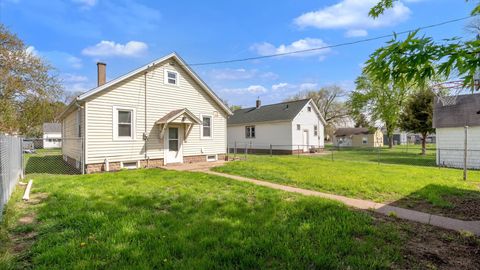 Tiny photo for 3708 N Fillmore Street, Davenport, IA 52806 (MLS # 12627231)