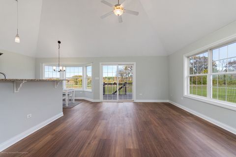 Tiny photo for 280 Sunset Boulevard, Beecher, IL 60401 (MLS # 12621426)