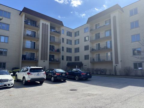 6433 W Belle Plaine Avenue 302 Chicago IL 60634