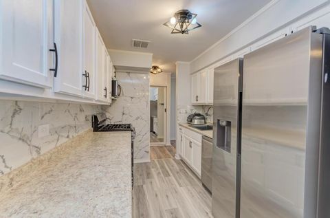 Tiny photo for 1475 Rebecca Drive #418, Hoffman Estates, IL 60169 (MLS # 12645071)